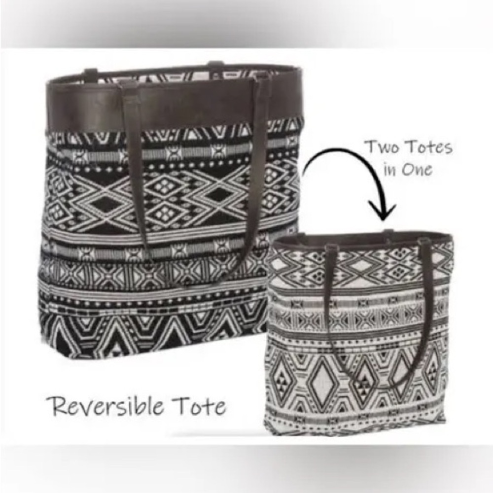 Thirty-One Reversible Tote in Black and White